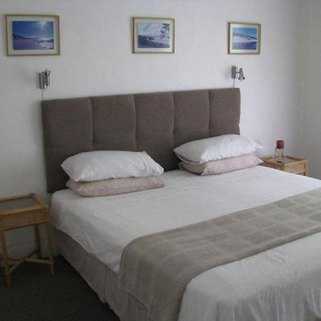 Sounds Of The Sea Bed and Breakfast East London Εξωτερικό φωτογραφία