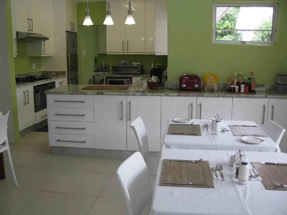 Sounds Of The Sea Bed and Breakfast East London Εξωτερικό φωτογραφία